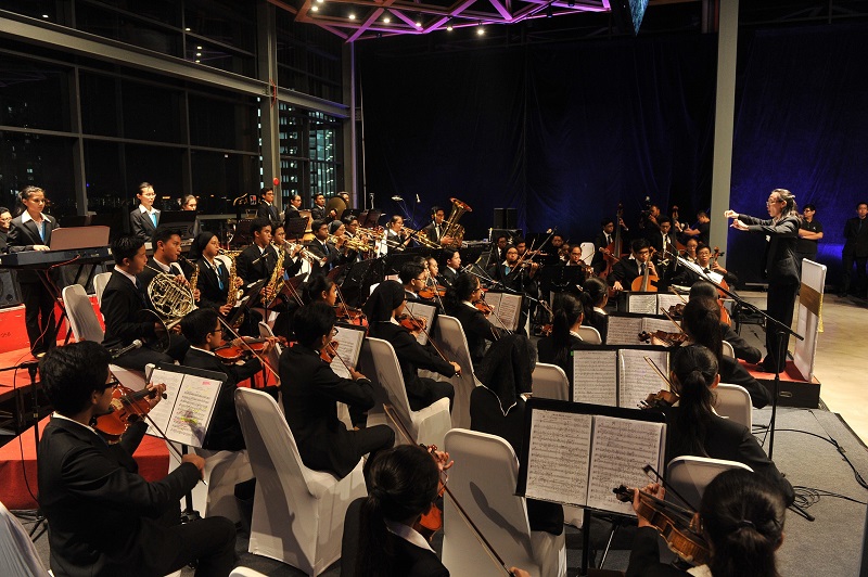 The KYS Orchestra, comprised of talented students of the KYS music programme, gave a splendid performance serenading guests with a repertoire of classical music, giving a touch of class to the occasion.