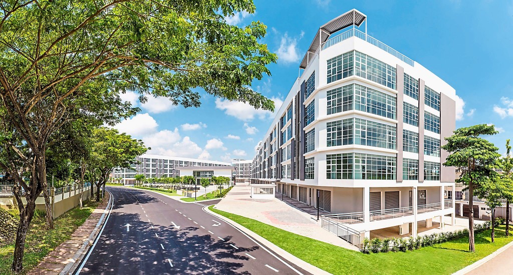 Austin V-Square's corporate suits provide spacious workspace for the occupants.