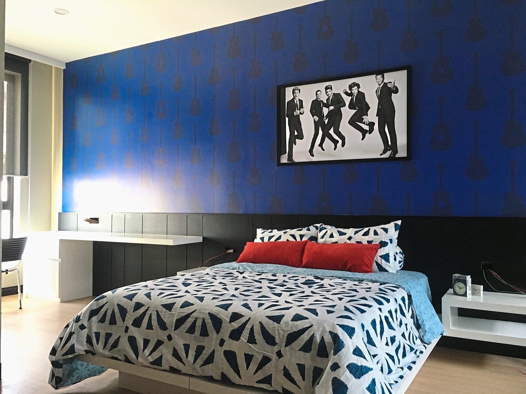 Urban and premium are the key words of describing the concept of Auggun Kirana.