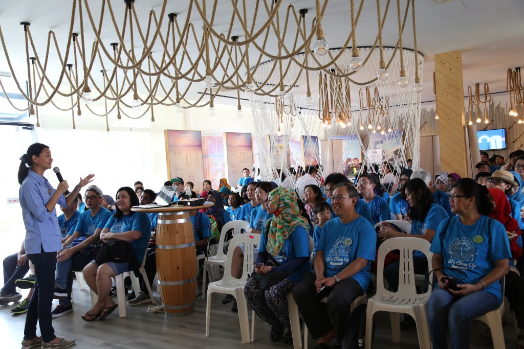 Educating_the_importance_of_saving_the_marine_life_s