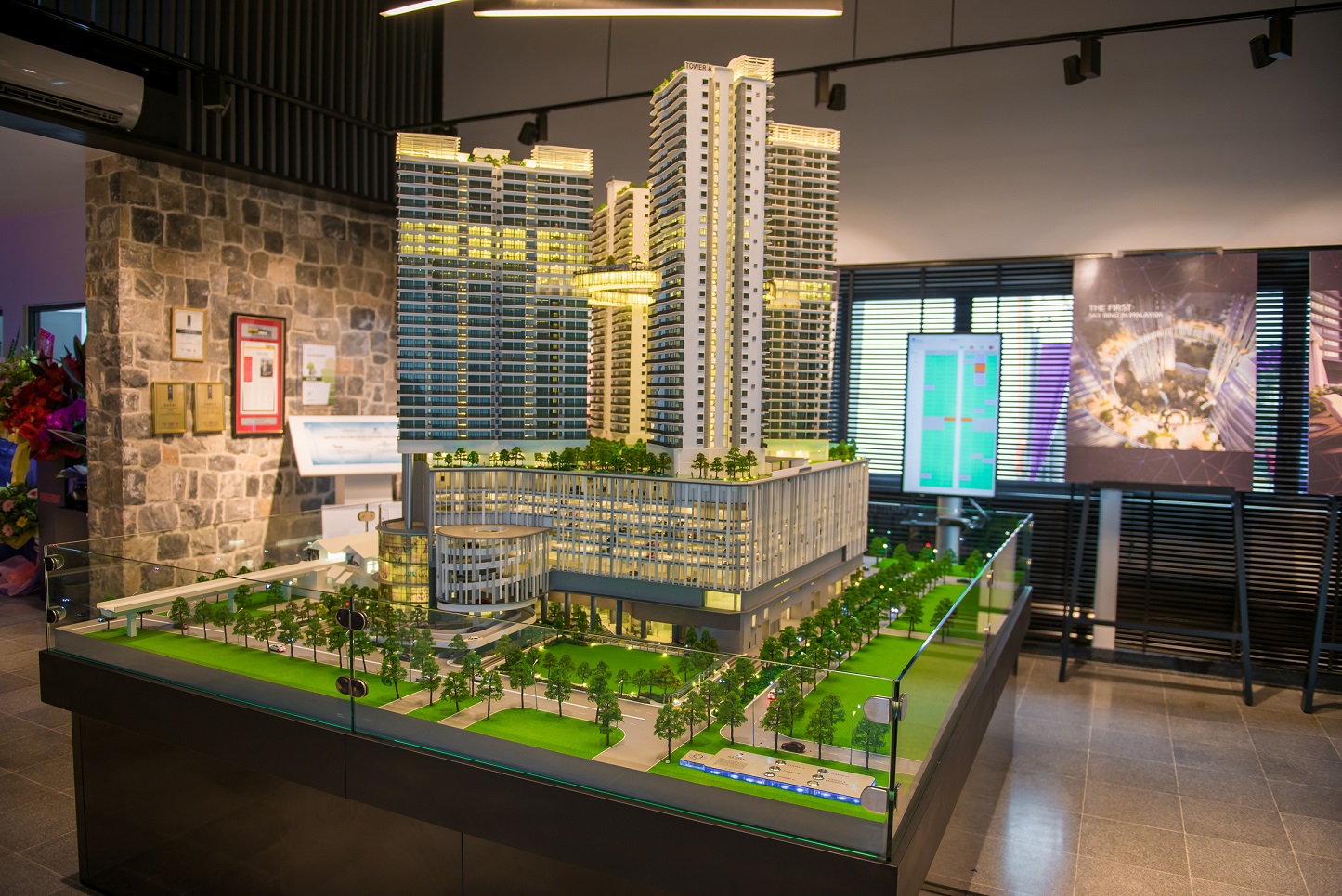 Datum Jelatek sales gallery.