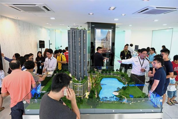 Aera Residence will comprise a total of 752 units with condominium facilities including swimming pool, gym and futsal courts.