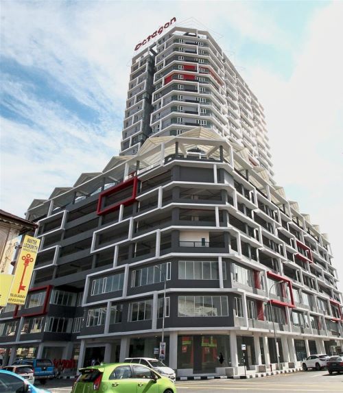 The Octagon sits on the site of the former Yau Tet Shin Bazaar.