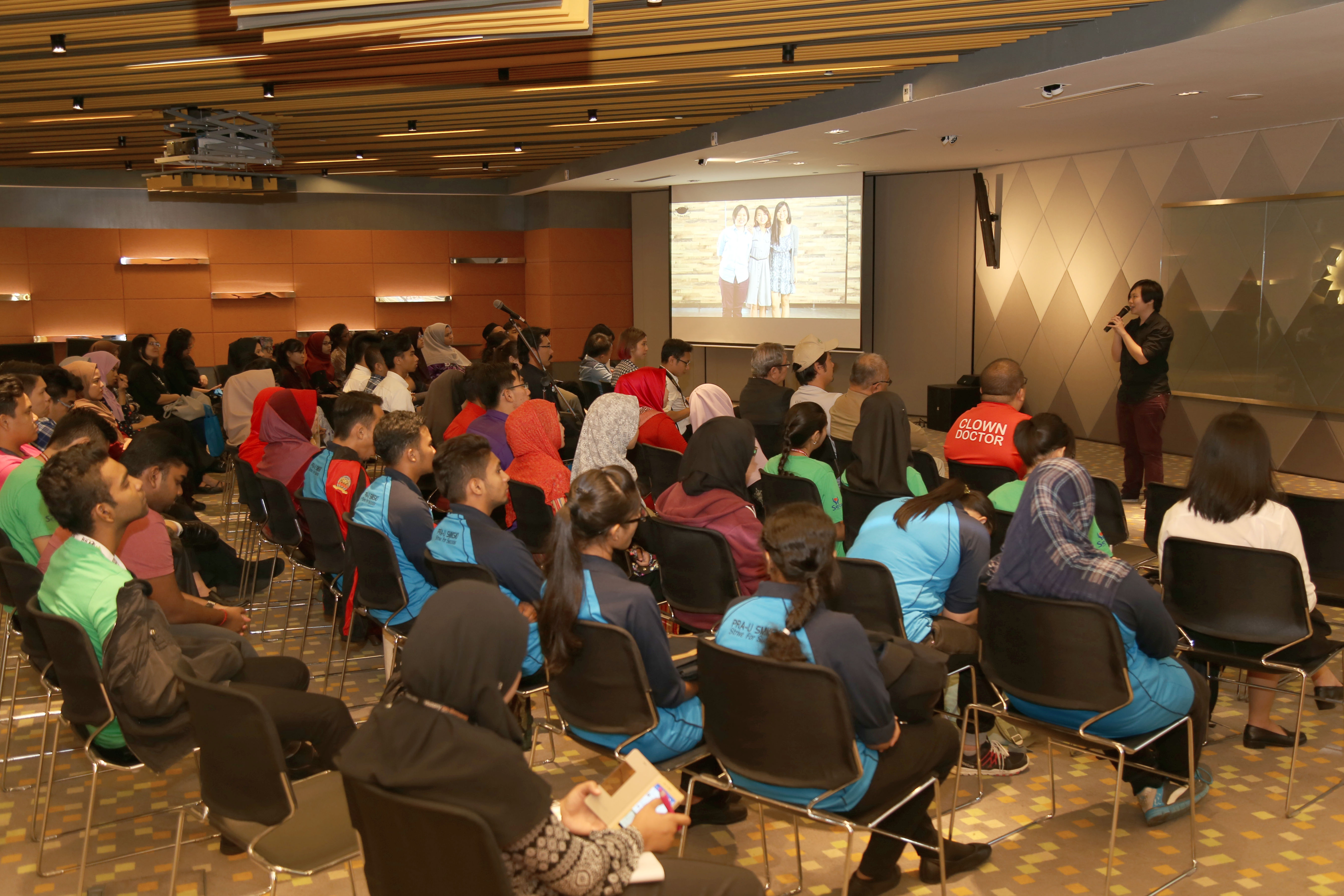 Setia Caring Agents listening attentively to the presentation given by Ms. Kim Lim Co-Founder of The Picha Project.
