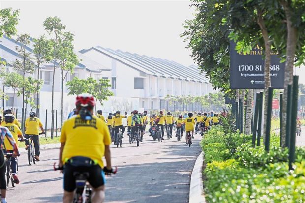 More than 800 participants took part in the event at Tropicana Aman, Kota Kemuning