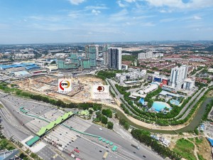 An aerial view of the Central i-City shopping mall, Hill10 and Double Tree by Hilton in i-City.
