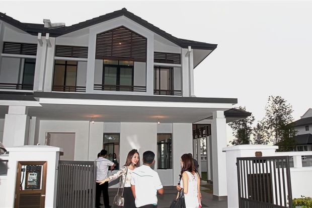 The Cradleton precinct consists of 612 units of Straits Era-inspired two-storey terraced homes with colonial-style architecture.