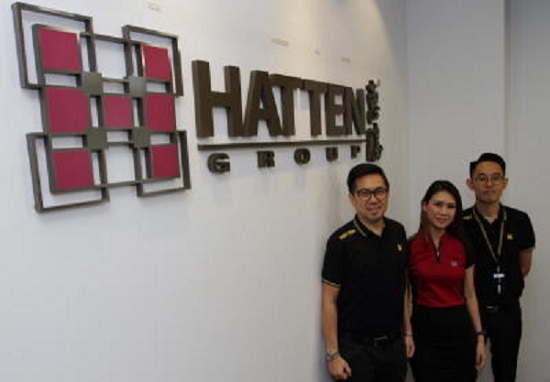 From left: Hatten Properties chief sales & marketing officer Colin Tan, corporate communications director Penny Ong, and sales manager Bhelrey Ang at the official opening of the new sales gallery. Starpic by: CHIN CHENG YEANG/The Star/12 August 2017