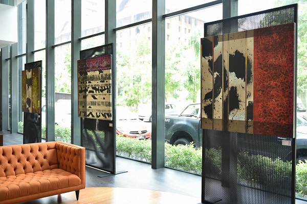 The ‘Confluential’ art exhibition which runs from 19 August to 18 September 2017 features the ‘Tunefulness’ series by Malaysian artiste Ng Foo Cheong.