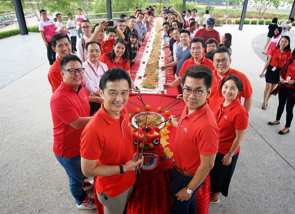 Sunsuria management and guests ready to bring in good luck to the year of the dog