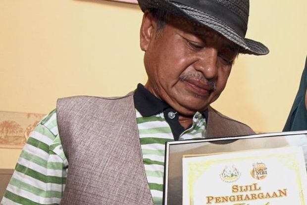 p12_main_an_0103_p12_alanneoh_1