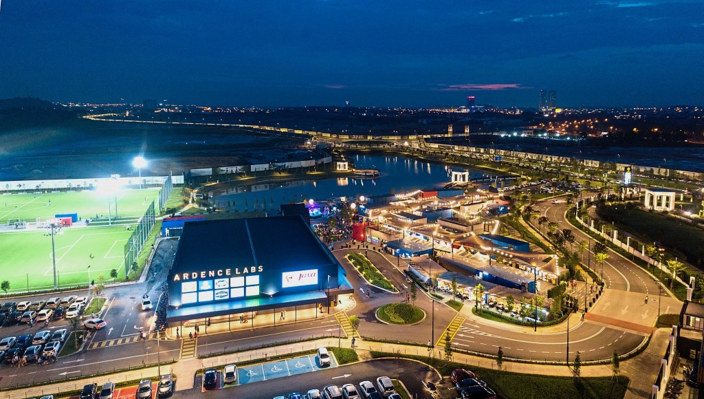 Eco Ardence Show Village