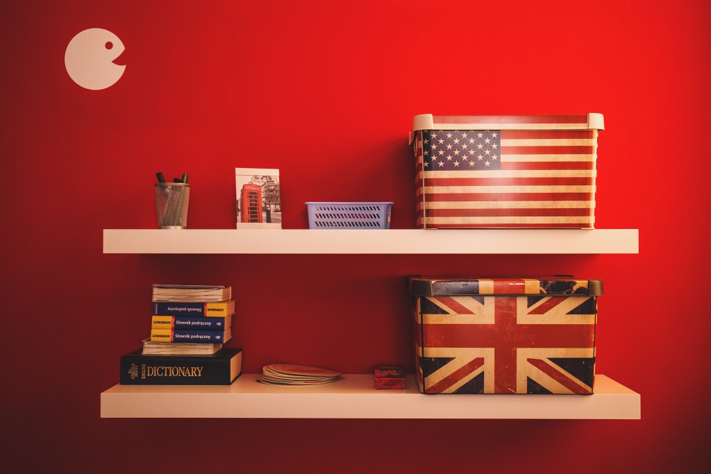 interior-wall-red-flag-usa-american-flag-596635-pxhere.com