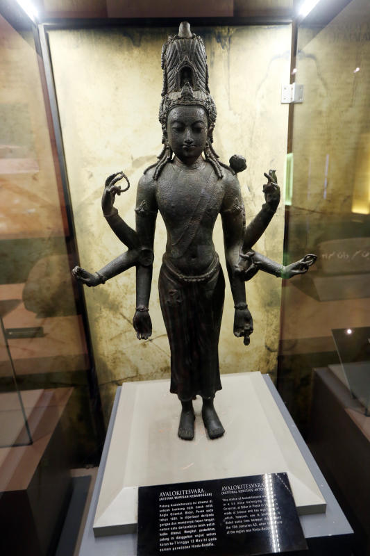 Avalokitesvara (a national heritage artifact) in the The Malay Kingdoms section of the National Museum in KL.