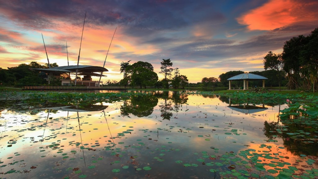 Cyberjaya_Lake_Garden_-_image_credit-_shutterstock