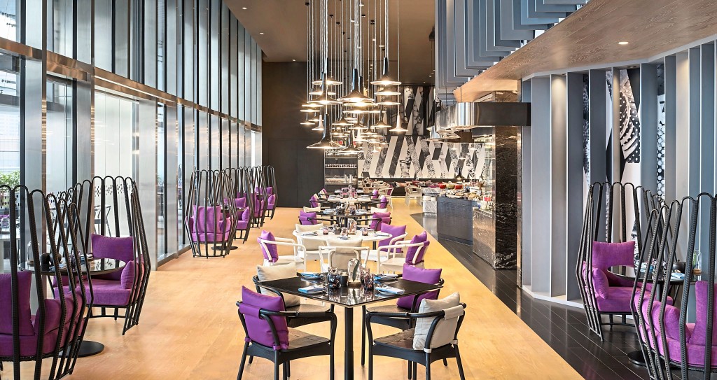 An eatery with an urban touch.