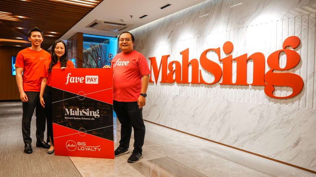 (From the left) Lionel Leong, Rachel Leong and Fave co-founder Chen Chow Yeoh at MS@Work in Sungai Besi.