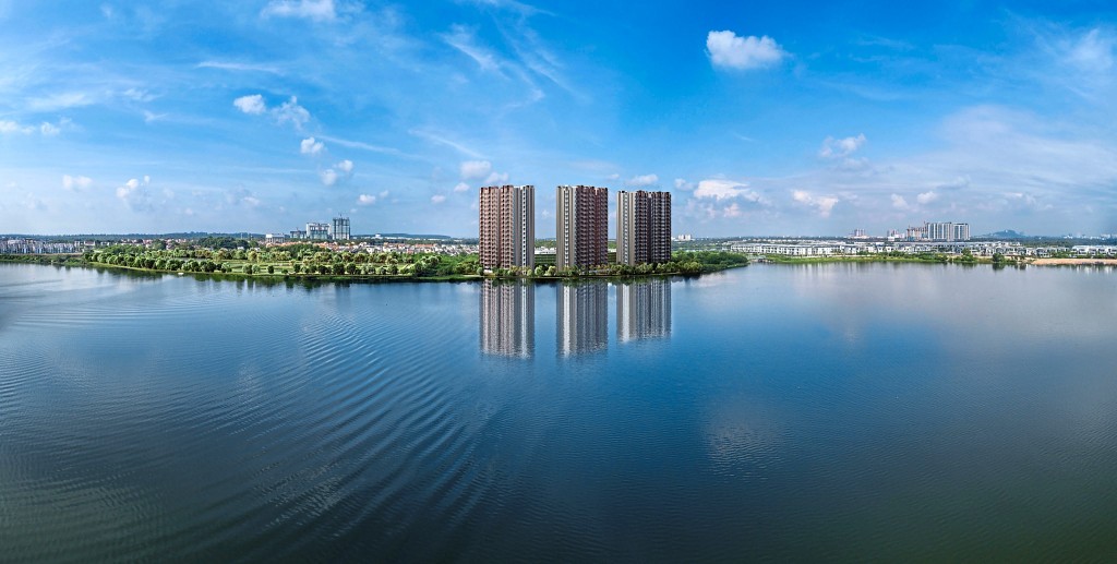 The upcoming E’Island@Puchong features waterfront residences, with affordability and natural beauty being strong selling points.
