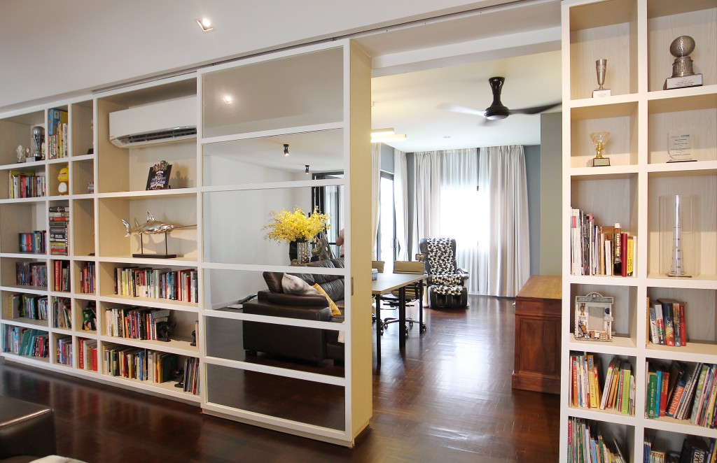 Photos of house exterior and interior for cover story on beautiful Homes.- Art Chen/ The Star.