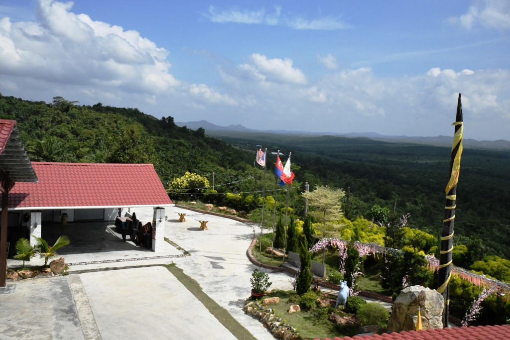 recreation space - previously, this area used to be rubber land, said Tang, and he had the idea to turn the place into a recreation, dining and homestay experience after guests remarked that from the hilltop, one could see neighbouring peaks and landmarks such as Gunung Ledang (Mt Ophir) and Gunung Maokil to the north and west, and to the northeast, the Endau-Rompin National Park