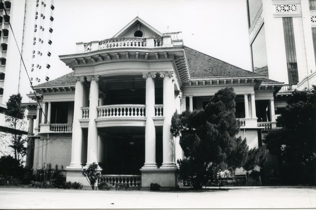 The original Bok House.