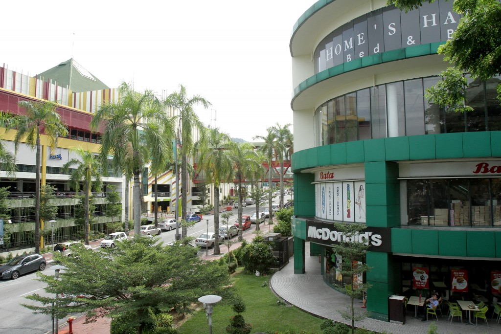 One of the district's longest-operating retail hubs, Cheras Leisure Mall, recently got a facelift and a direct connection to the Sungai Buloh-Kajang MRT route via a station at Taman Mutiara.