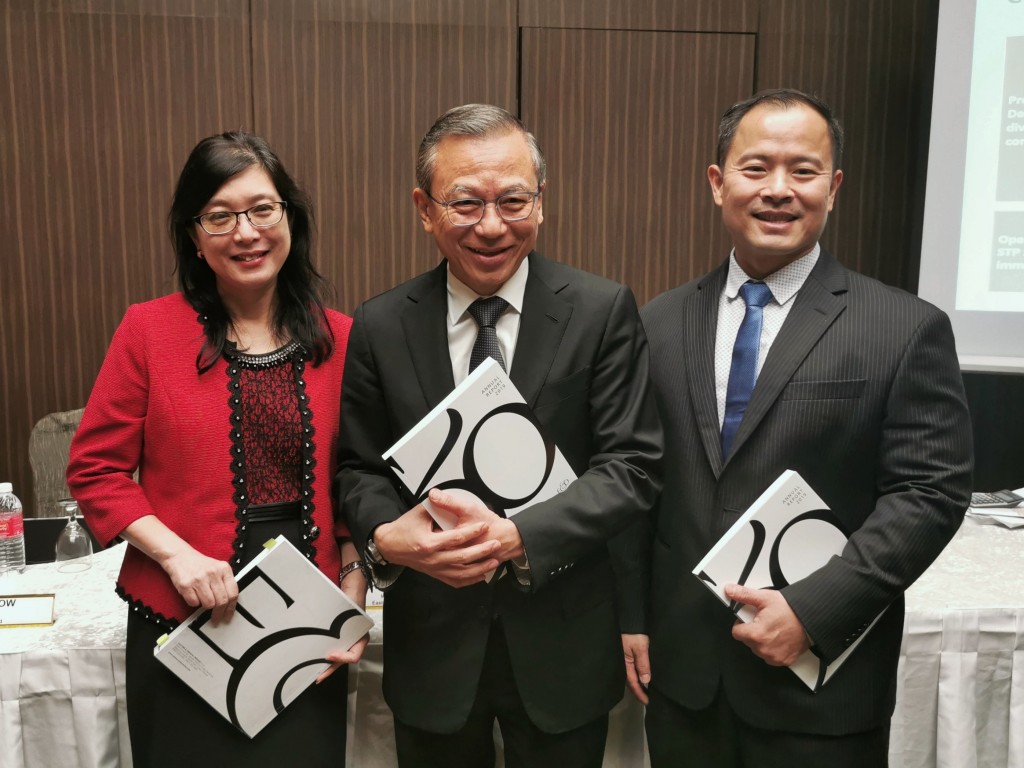 from left: Eastern & Oriental Bhd finance director Kok Meng Chow, managing director Kok Tuck Cheong, and general manager of corporate investment and planning Yeonzon Yeow.