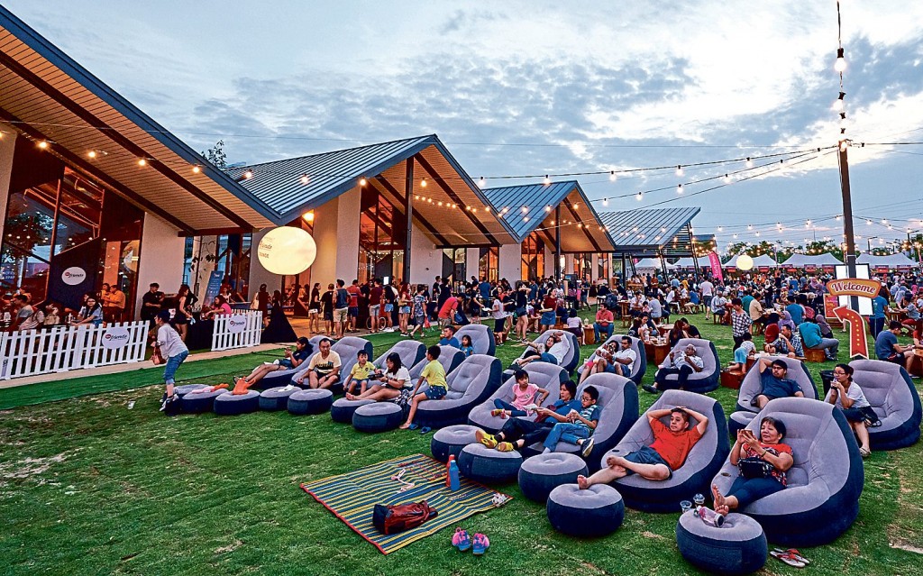 The twentyfive.7’s Buzz.ar is thoughtfully planned with a host of recreational elements and various conveniences to bring the community together.