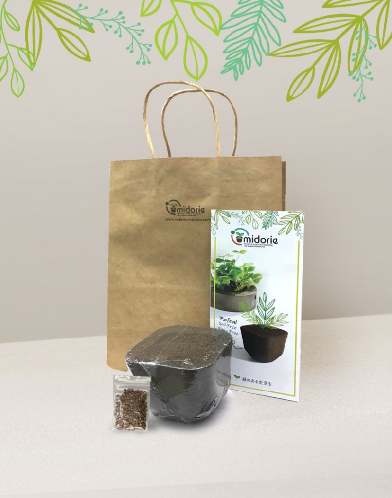 Goodie bags by Midorie to be handed out to the winners.