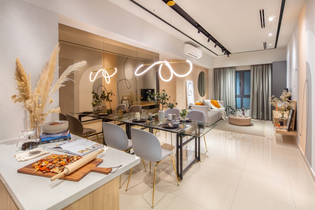With a starting price of RM530,000, M Centura’s furnished units include kitchen cabinet, hood and hob, refrigerator, washer cum dryer and water heater.