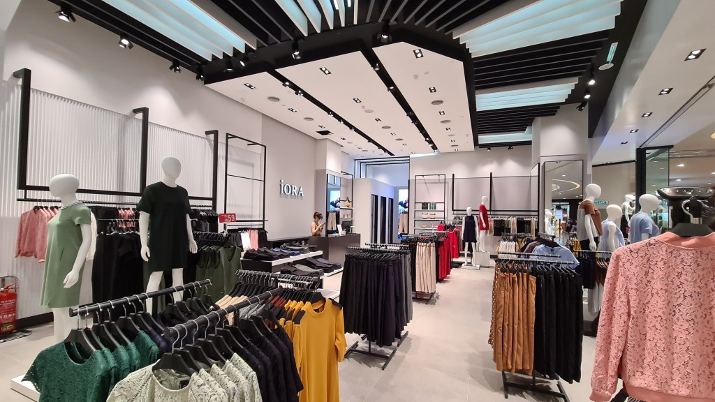 The bandwagon of store openings this month were fashion brands like Lyfe, Iora, Gajeto, Jenn Ortho and Lucky Gems.