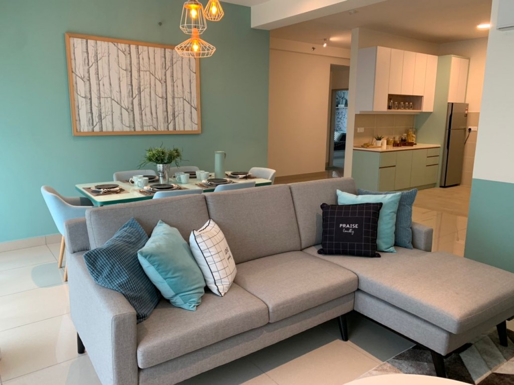 Stylish, modern design pairs with a conducive layout to maximise space.