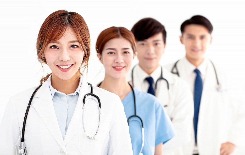 To lure back Malaysian medical experts, there must be opportunities to attract them.