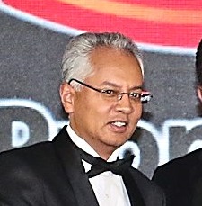 Awards presented by guest of honor Housing and Local Government Minister Datuk Seri Reezal Merican Naina Merican during the StarProperty Awards 2022 at Shangri-La Hotel in Kuala Lumpur. — IZZRAFIQ ALIAS/The Star