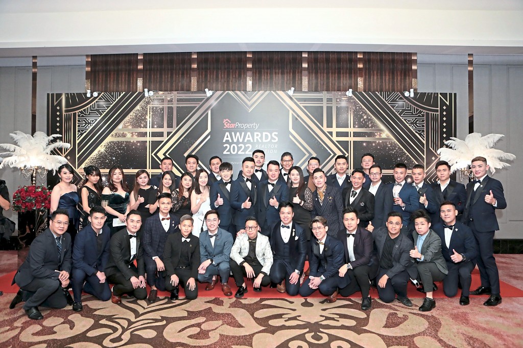 The Foreward Realty team is all ready to see their 2022 trophy haul.