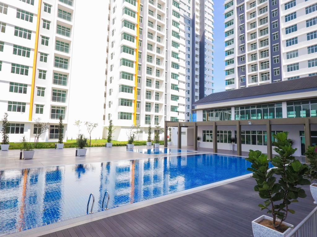 Residensi Meru in Perak has facilities such as community hall, kindergarten, playground, surau and swimming pool.