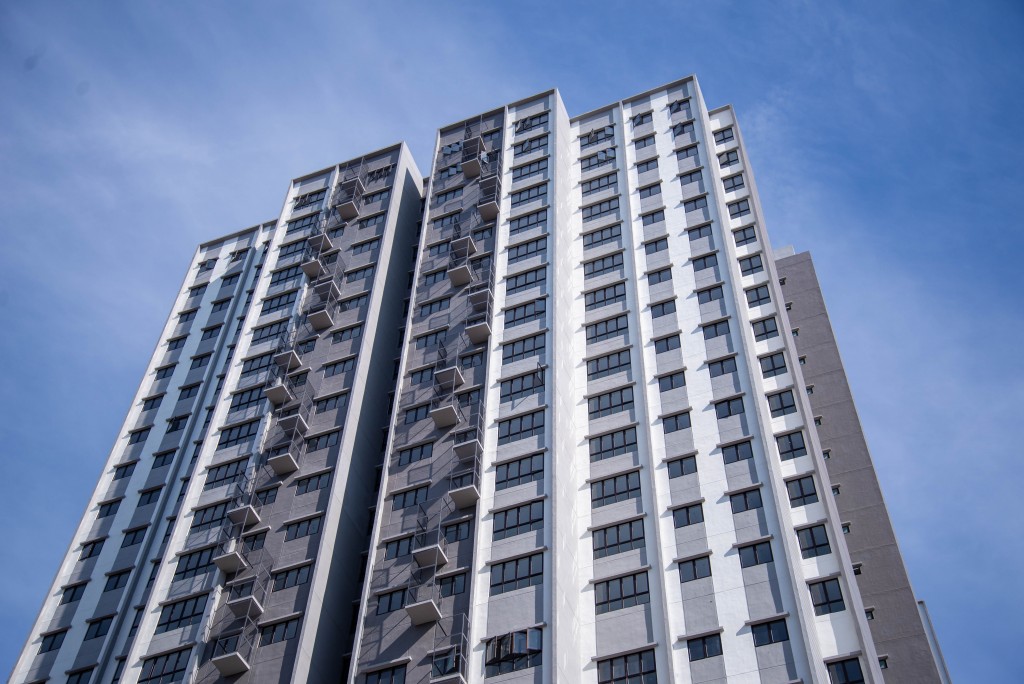 Residensi Kajang Utama is easily accessible by LEKAS Highway, SILK Highway, Lebuhraya Utara-Selatan as well as Jalan Reko.