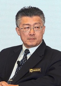 Datuk Chang Kim Loong is the honorary secretary-general of the National House Buyers Association: www.hba.org.my, a non-profit, non-governmental organisation manned by volunteers.