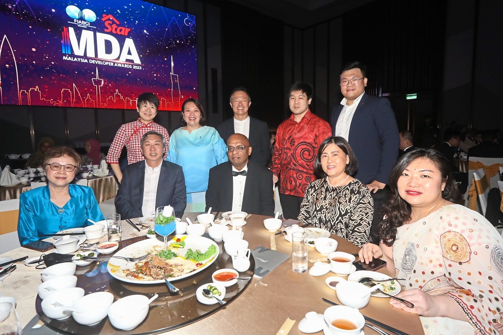 Team i-Berhad take a snapshot as they await the results.