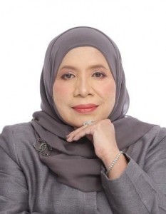 “Women need to realise that they can find a balance between work and family life,” Munirah said.