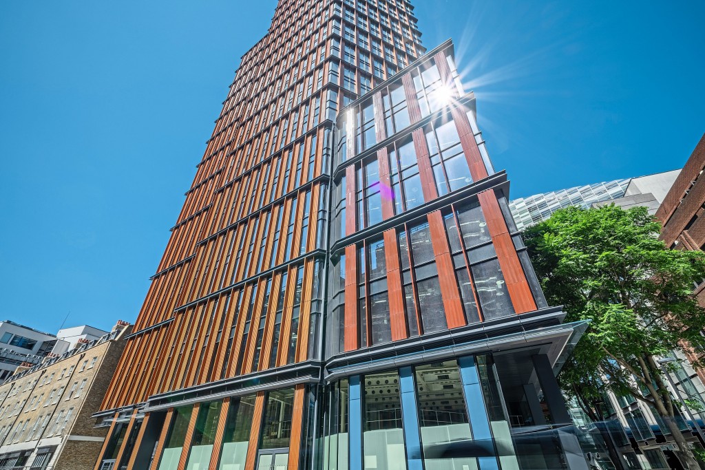 MTD's One Crown Place in London won the Luxury Lifestyle Awards in the Best Luxury Mixed Use Development category.