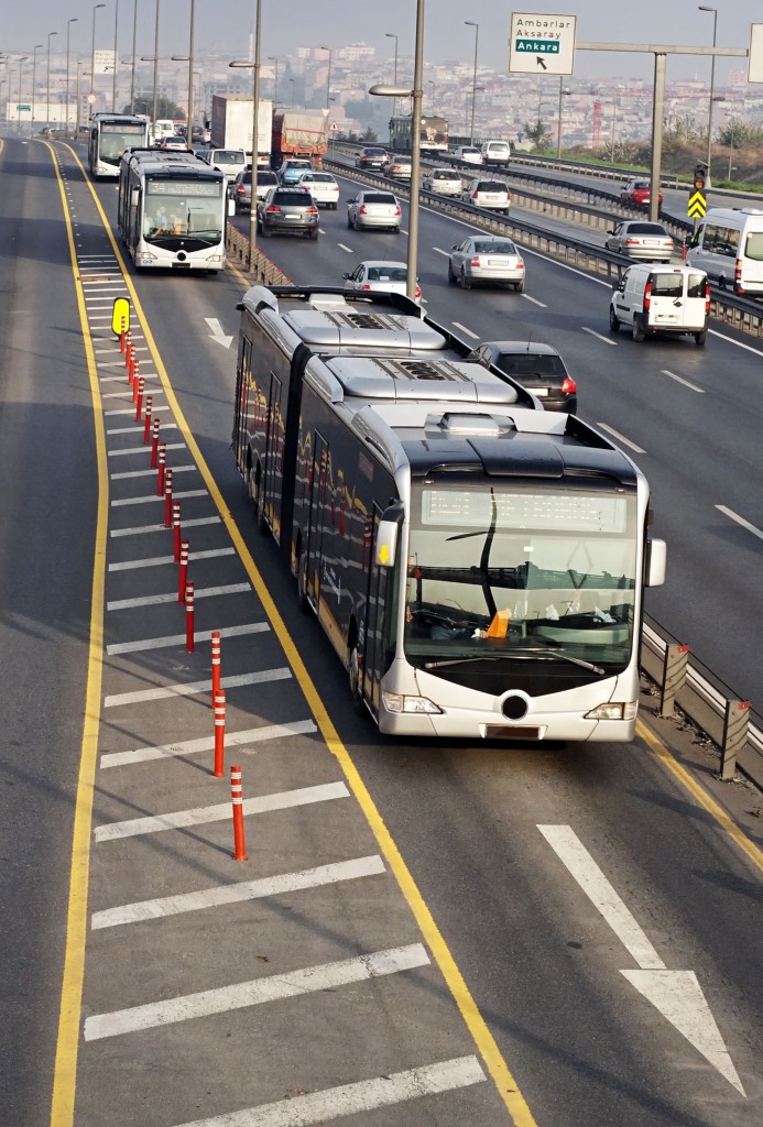 Dedicated lanes for BRTs speed up transit times.