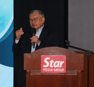 Ong shared insights from the Turner & Townsend report to the audience. 