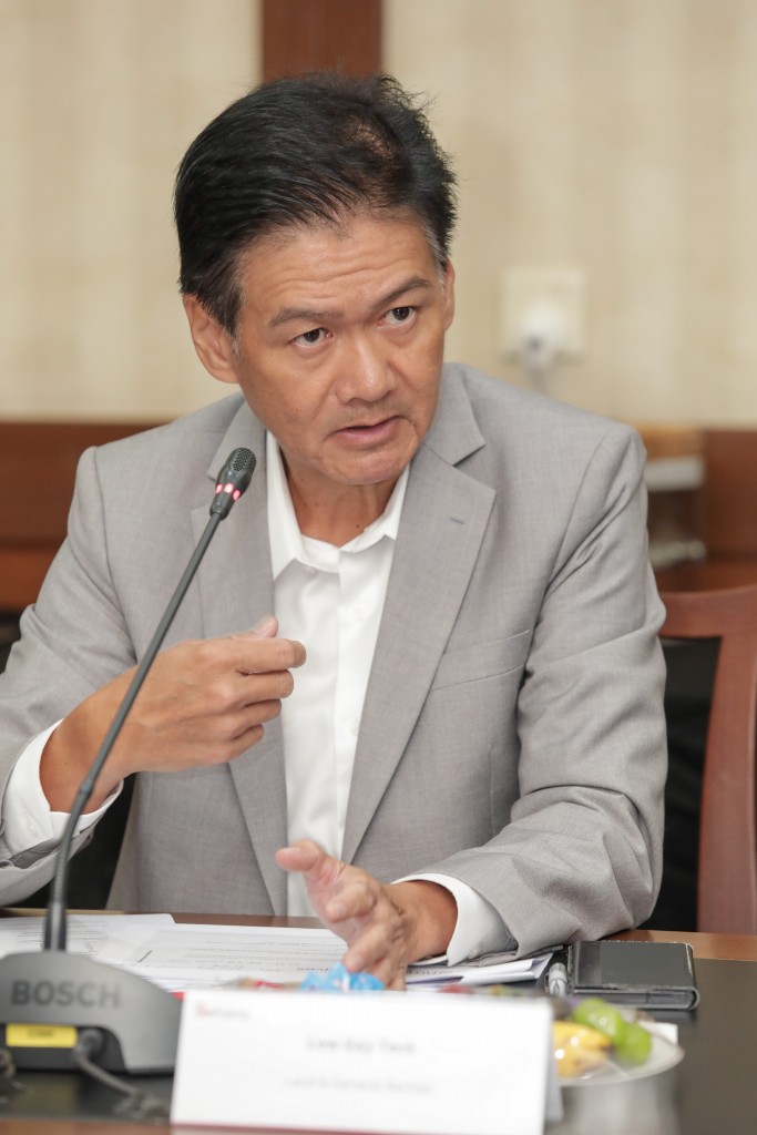 Allowing EPF monthly contributions to go towards monthly mortgage repayment will reduce first-time home buyers’ burden, said Low.  — YAP CHEE HONG/The Star 